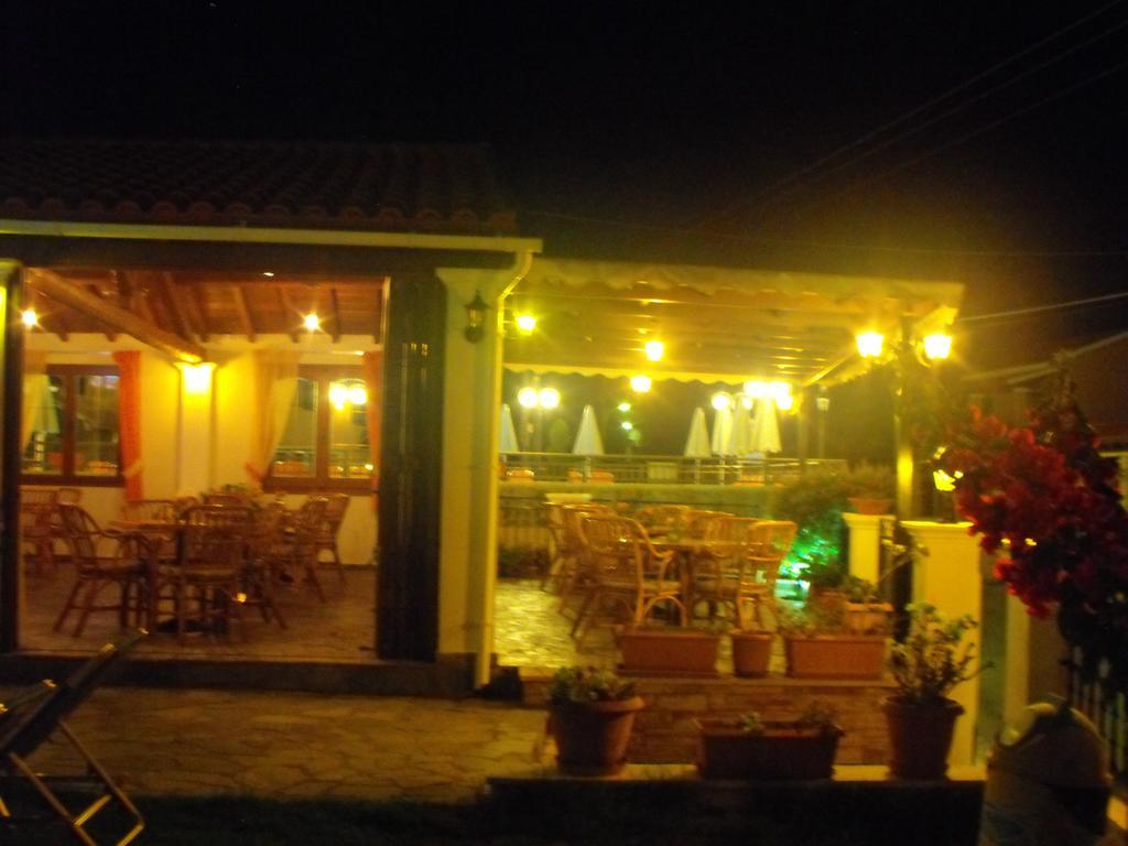 Perros Hotel Agios Stefanos Avliotes  Zewnętrze zdjęcie
