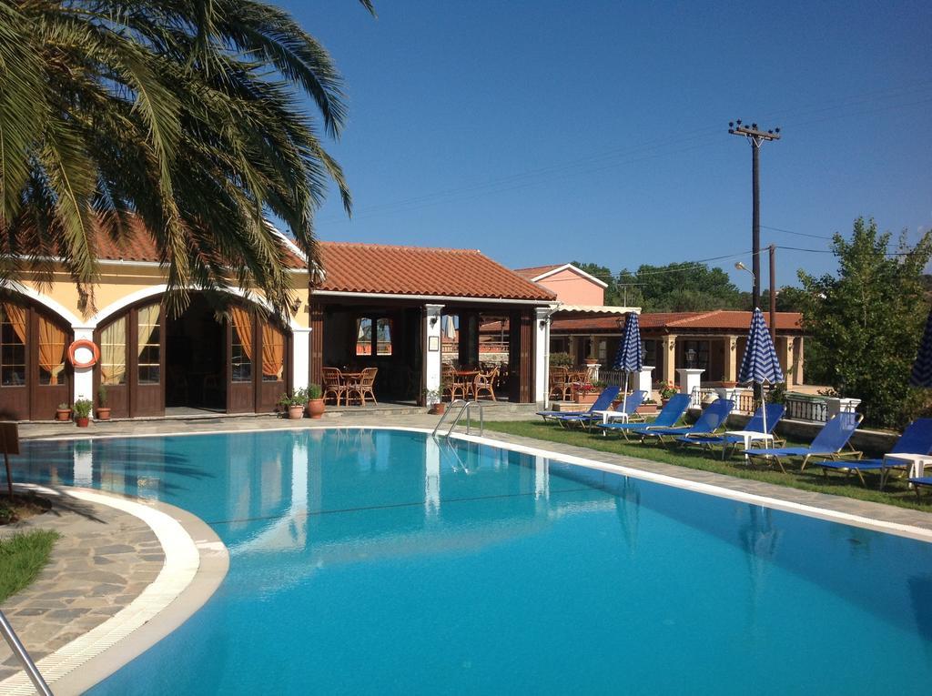 Perros Hotel Agios Stefanos Avliotes  Zewnętrze zdjęcie